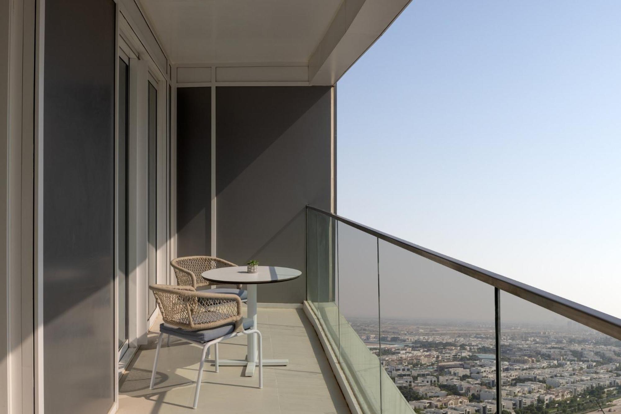 Staybridge Suites Dubai Business Bay By Ihg Exterior photo